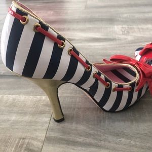 Pinup 4th of July nautical sailor heels